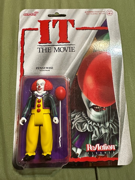 super7 Other - IT The Movie Pennywise Action Figure - Yellow